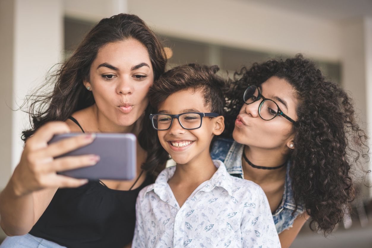 How to encourage kids to wear glasses Blog