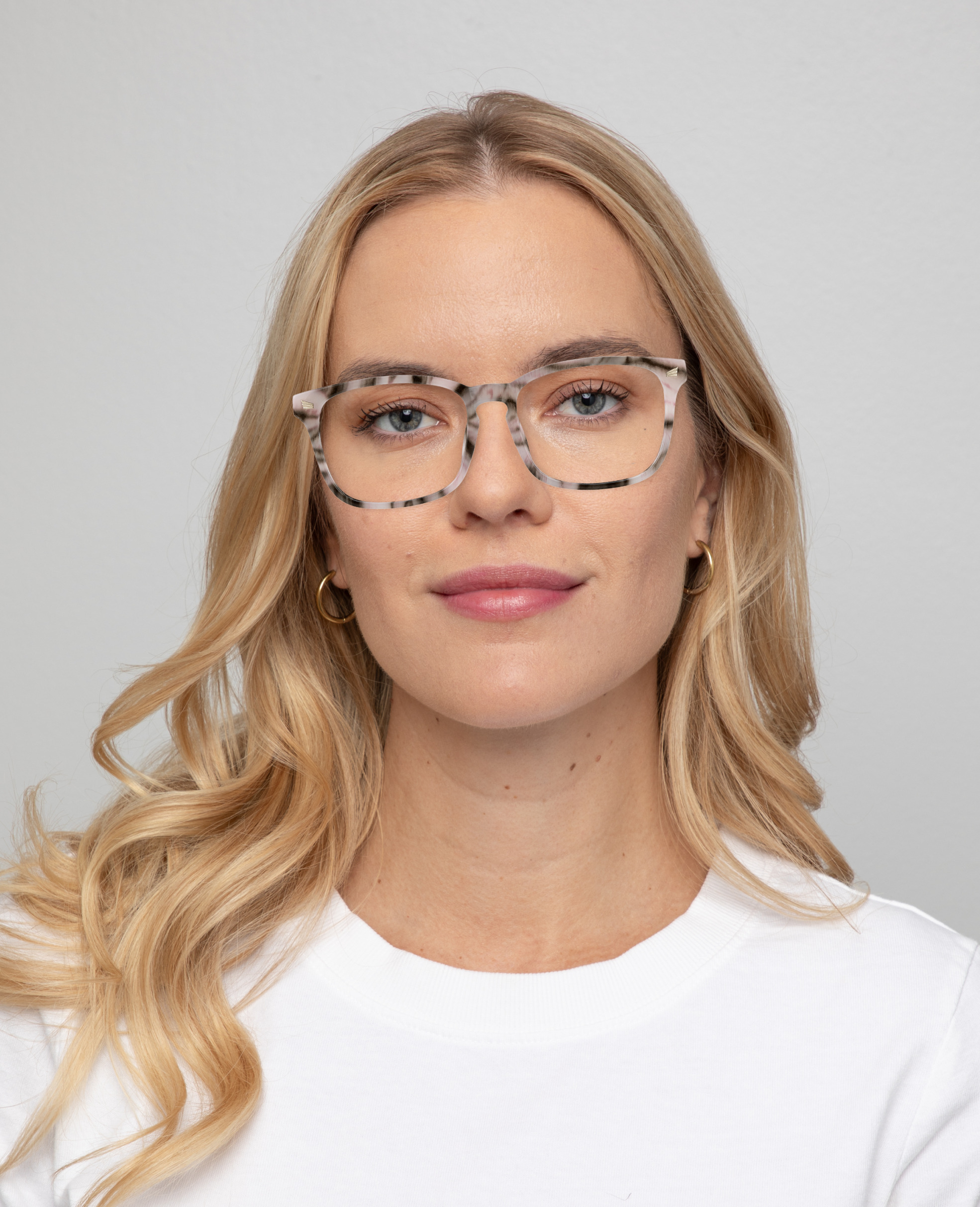 In style eyeglasses for shops women