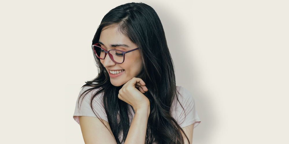 Second model wearing ORCHARD frames